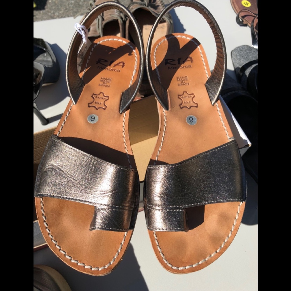 Ria metallic sandals, size 9